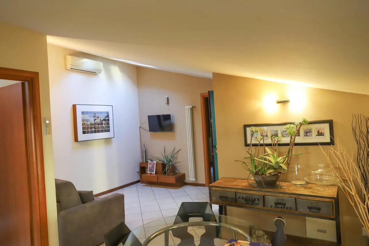 La Corte Del Pratello Bologna Apartment